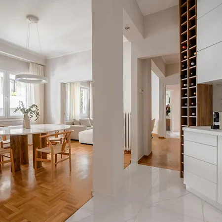 Apartment Acropolis Hideaway - Tranquil Retreat In Plaka *