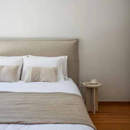 Acropolis Hideaway - Tranquil Retreat In Plaka Apartment Athens